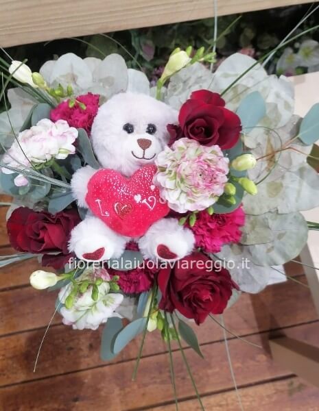 Bouquet con orsetto